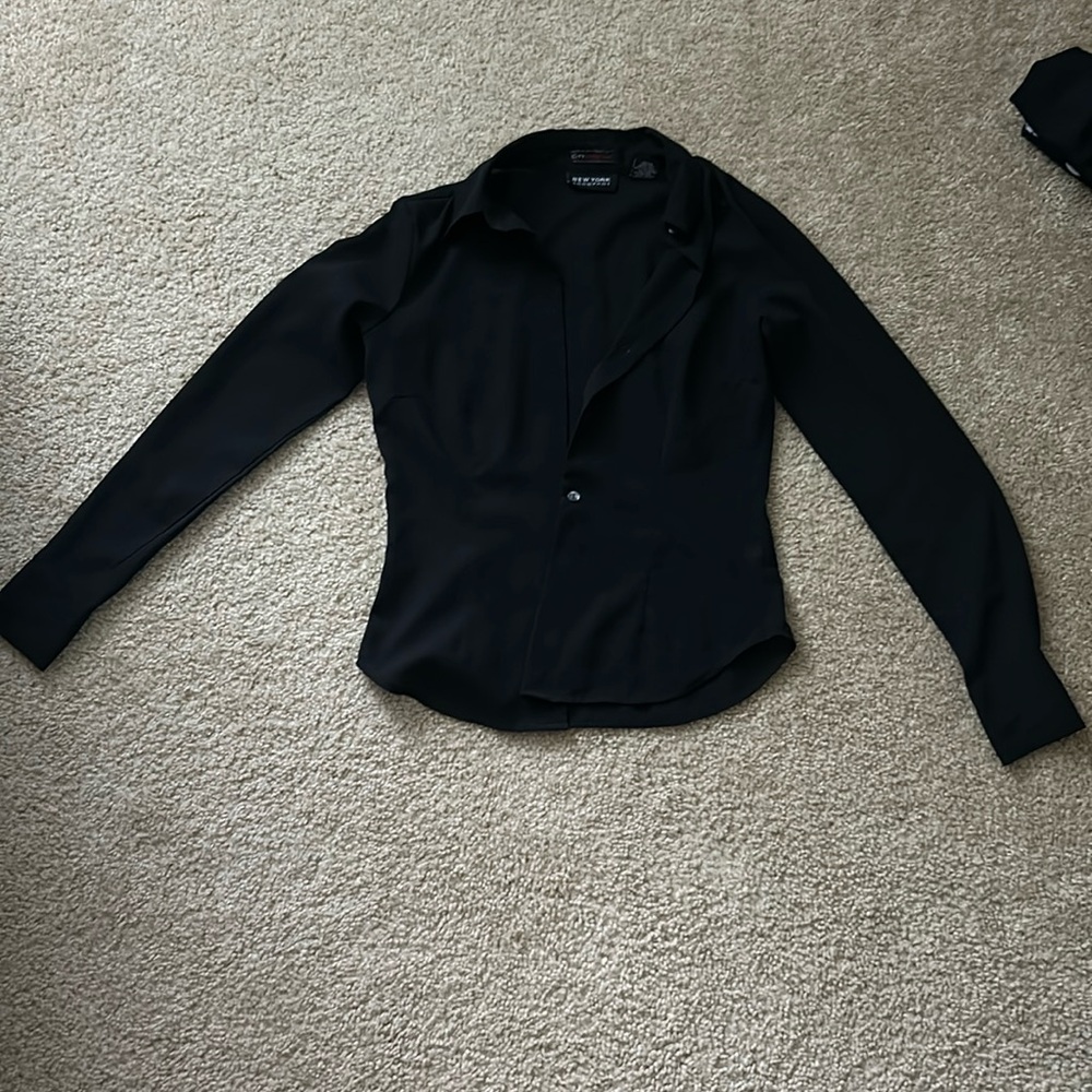 Business casual button down shirt